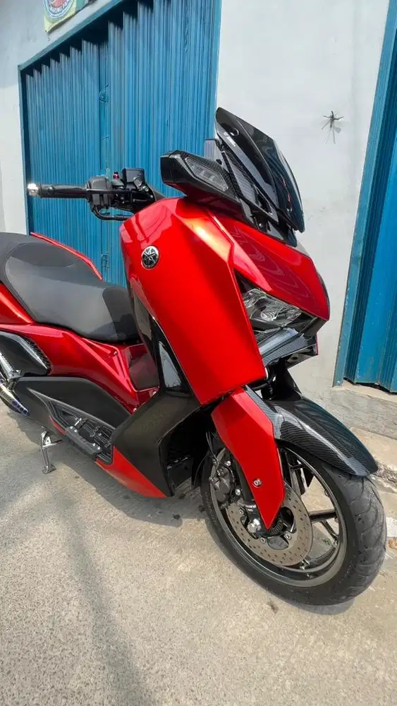 Xmax 2025 ABS (Red Candy)