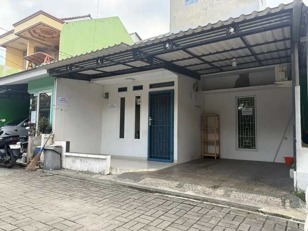 Rumah Dikontrakkan Lokasi : Karawaci