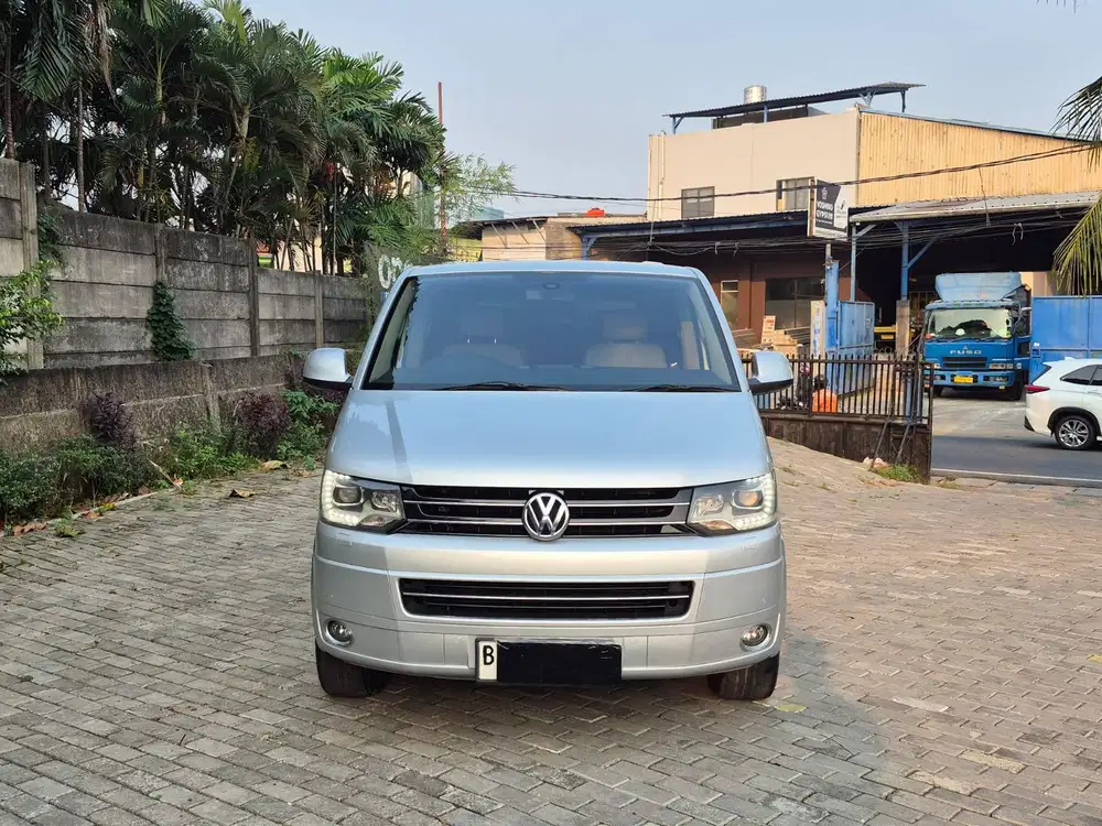 Volkswagen Caravelle 2.0 AT TDI Diesel 2012