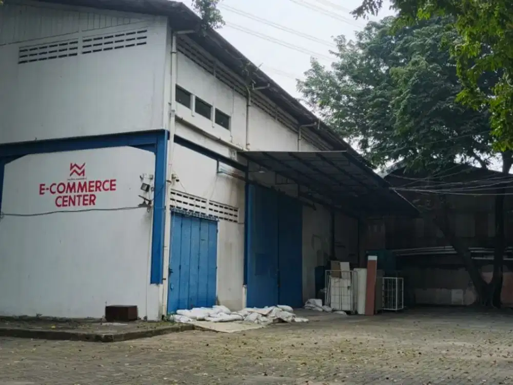 Gudang 2 Lantai Disewakan di Daan Mogot, Cocok untuk Logistik & Distribusi