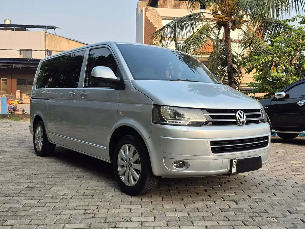 Caravelle 2.0 AT TDI Diesel 2012