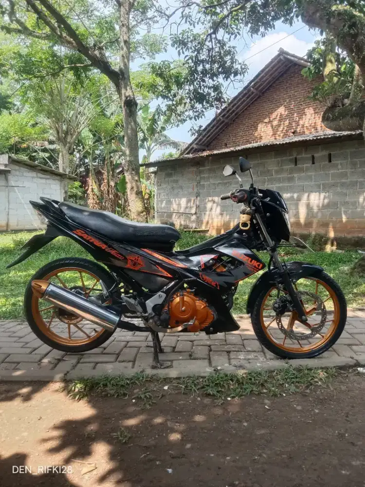 Suzuki Satria Fu Facelift 2014 Gres Limited Edition pajak On