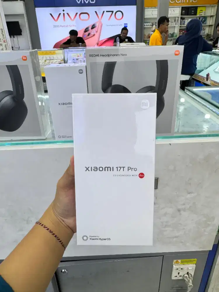 XIAOMI 17T PRO 12/512 BARU SEGEL RESMI 100%