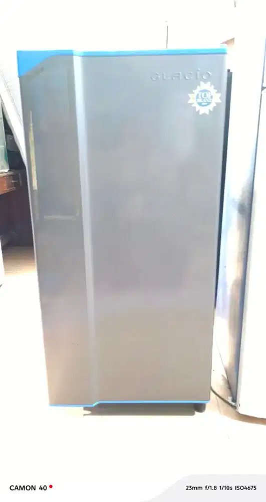 Kulkas 1 Pintu Merk Toshiba Glacio