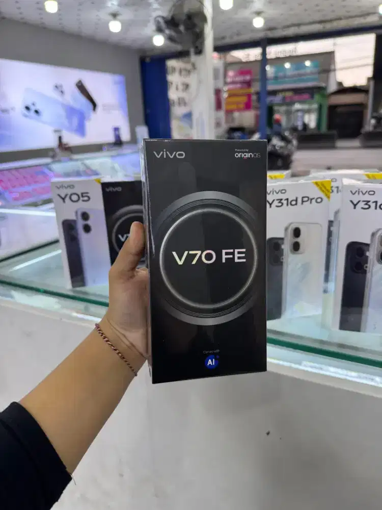 VIVO V70 FE 5G 8/256 BARU 100%