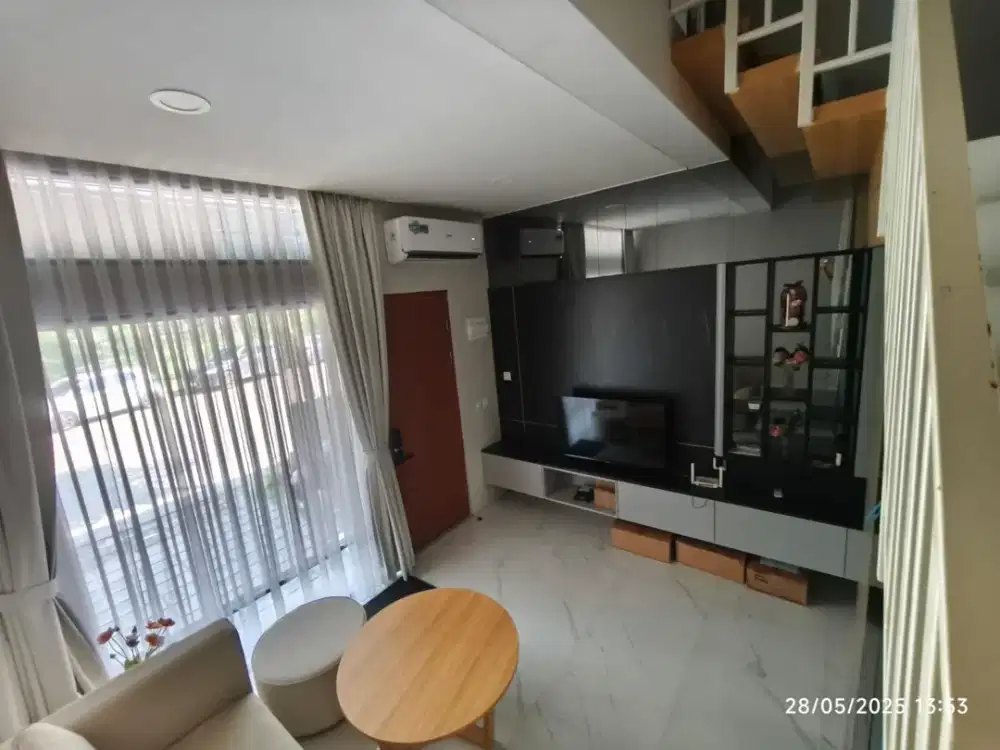 Dijual/ Disewakan Rumah 2 Lantai Cluster Fleexhauz BSD