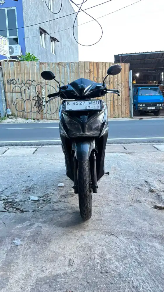 DIJUAL honda vario 125 old kzr lengkap murah