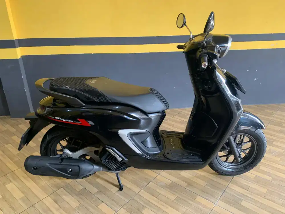 Honda stylo CBS 160 2024