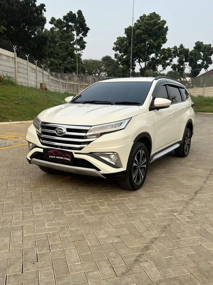 Terios R deluxe AT 2018 istimewa