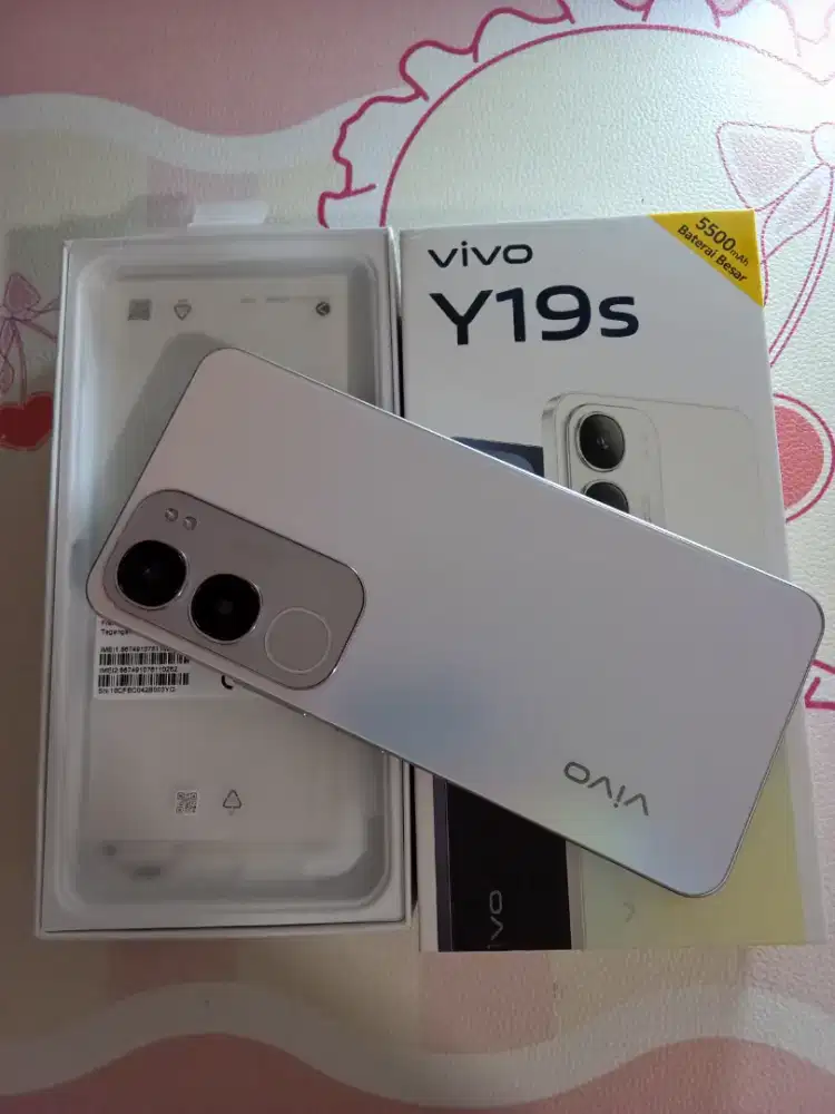 Vivo y19s 4/64 mulus fullset