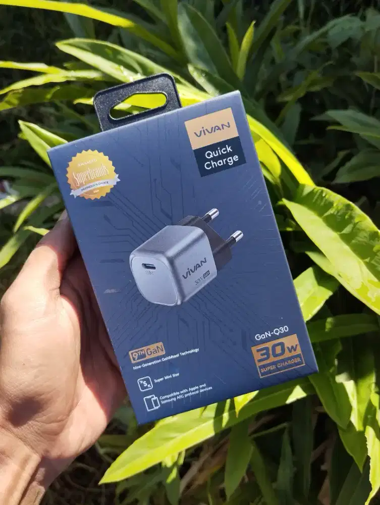 Vivan Q30 GaN Charger Adaptor