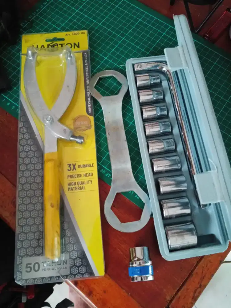 PAKET TREKER CVT + KUNCI 39x41 + SET KUNCI SOK