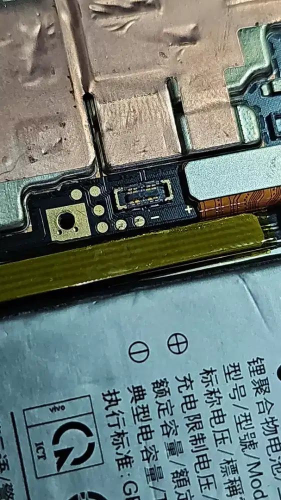 DIBUTUHKAN TEKNISI HP DAN LAPTOP