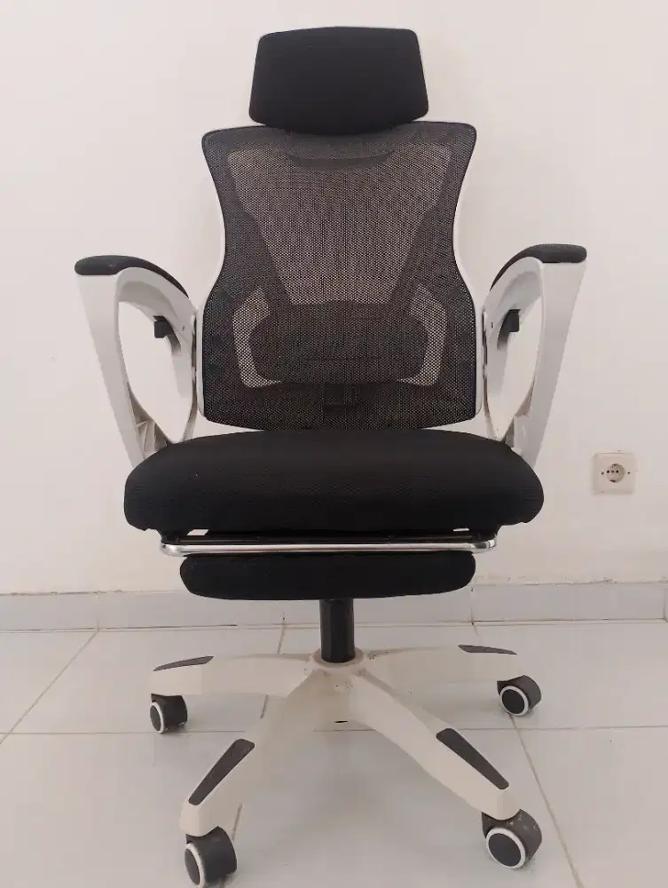 Meja kursi office