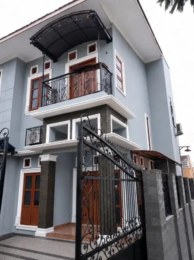 DIJUAL RUMAH HOOK DI MEDAN TIMUR -  DEKAT UMSU DAN PUSAT KOTA MEDAN