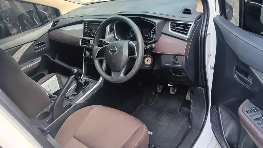 Livina EL MT 2019 murahh 145jt aja
