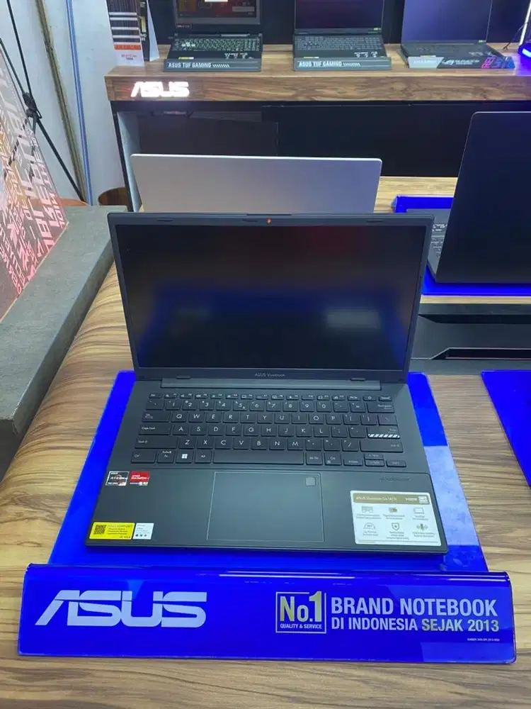 Laptop ASUS VIVOBOOK GO 14/15, AMD RYZEN 3 RAM 8/512GB