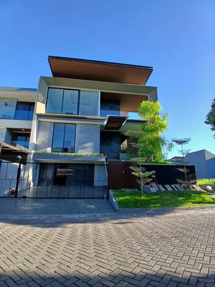 Dijual Rumah Mewah Baru Konsep Villa di Somerset Area Golf Citraland