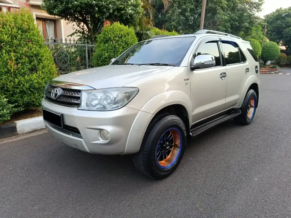 Toyota Fortuner G Diesel Solar Tahun 2008 - 2009 Good Condition