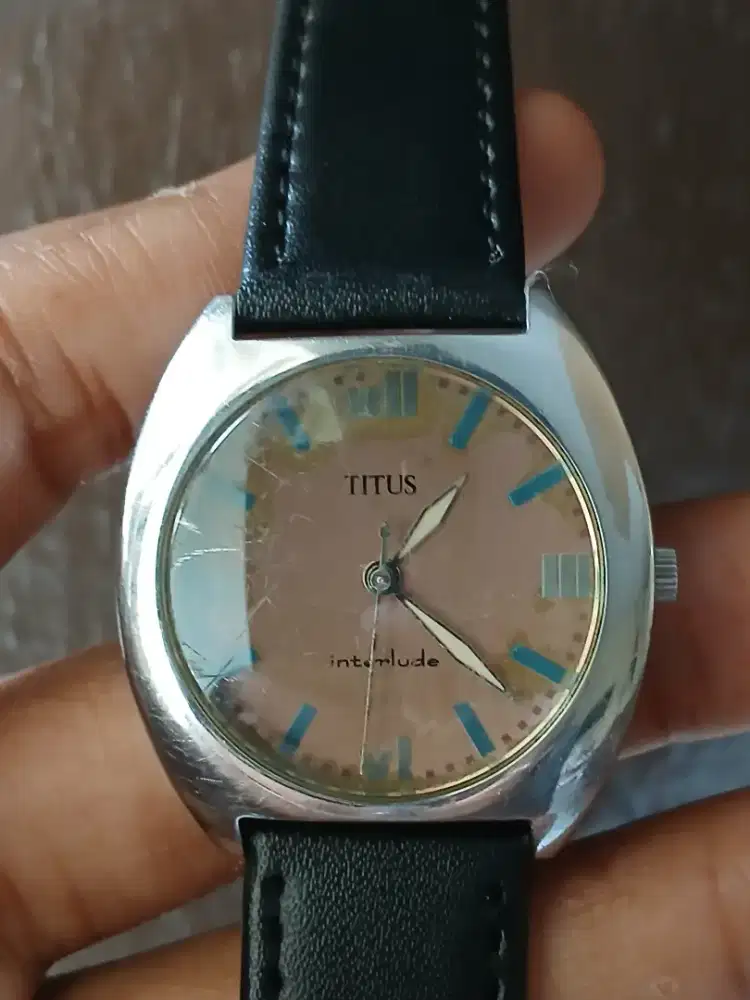 JAM TANGAN BATRAI