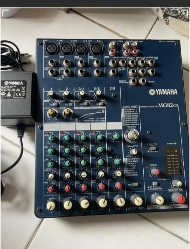 Yamaha MG82cx Mixer audio original
