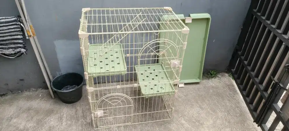 Kandang Kucing tingkat