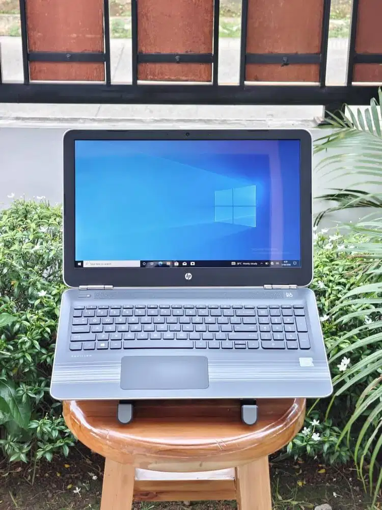HP Pavilion 15 i5-6200U RAM 8GB SSD 256GB Touchscreen Bergaransi