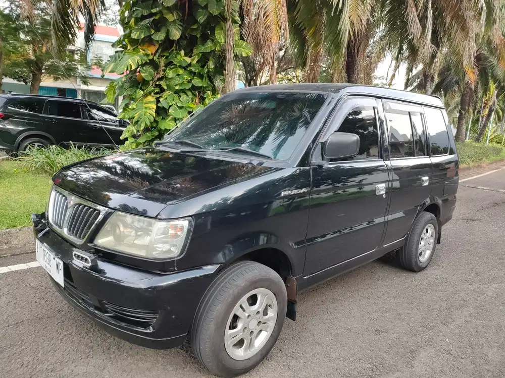 Mitsubishi Kuda 2004 Bensin
