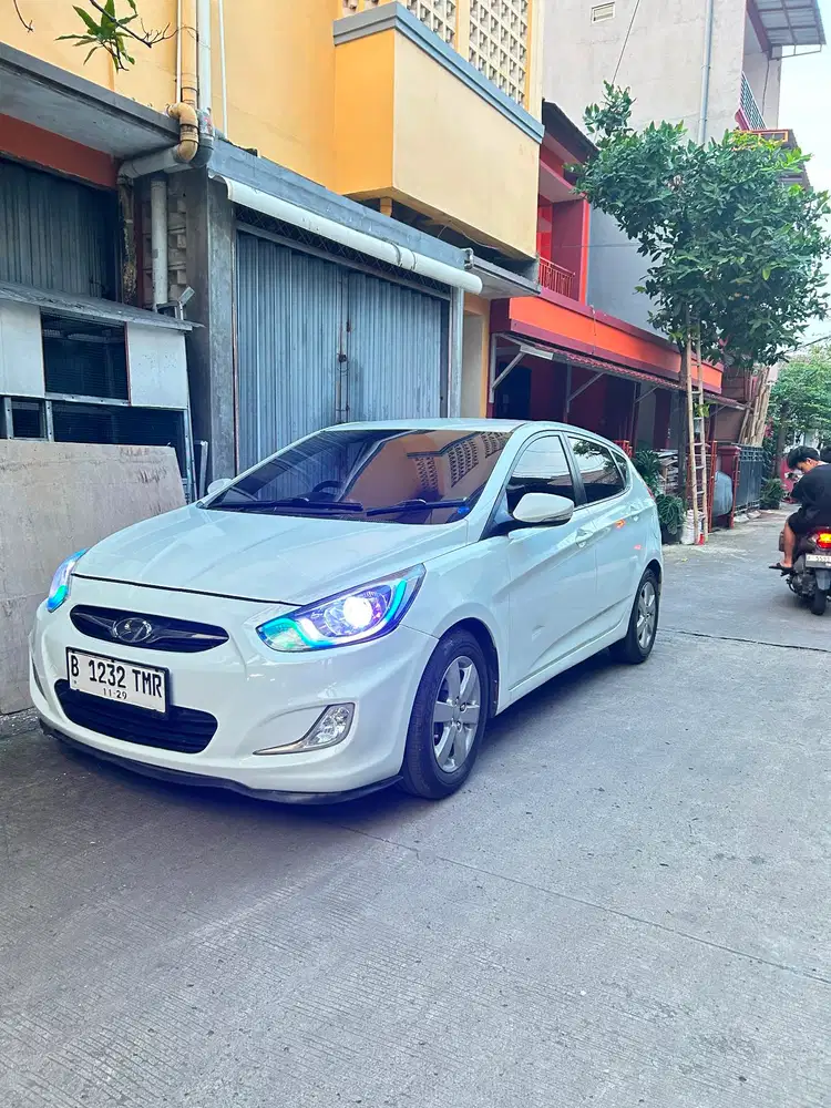 Hyundai Grand Avega GL 2012 Manual KM 106 Ribu | Ban Bridgestone Baru