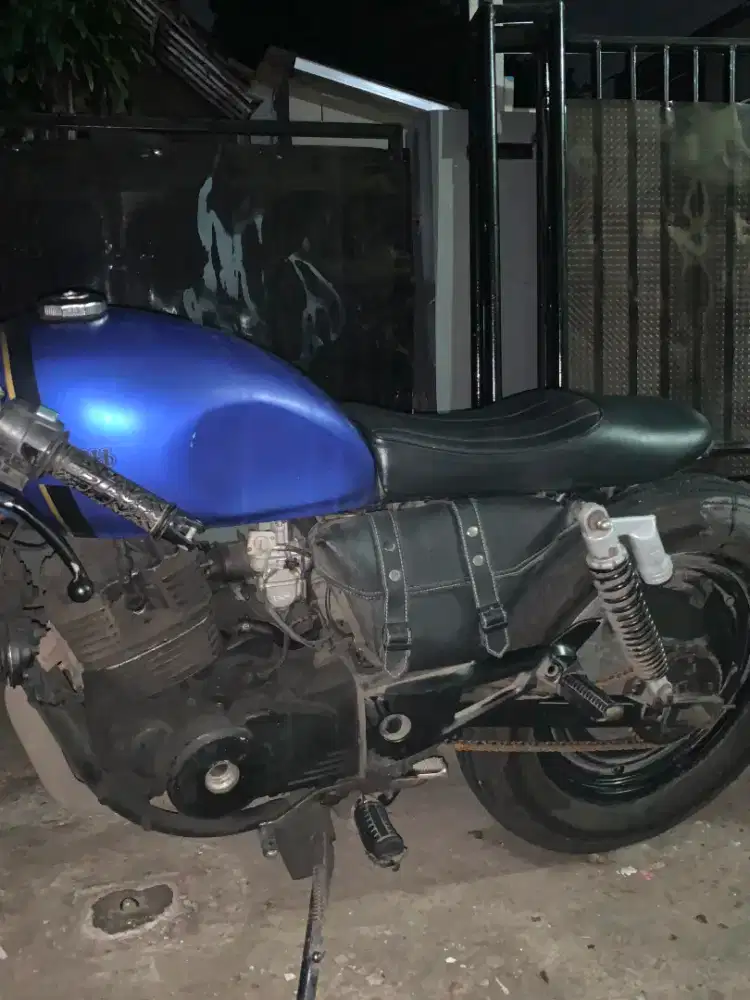 bratcafe/caferacer pulsar 180cc