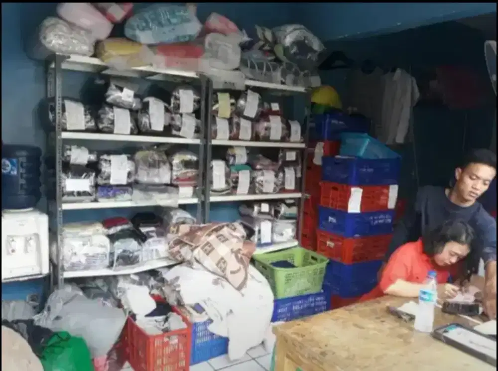 Karyawan laundry