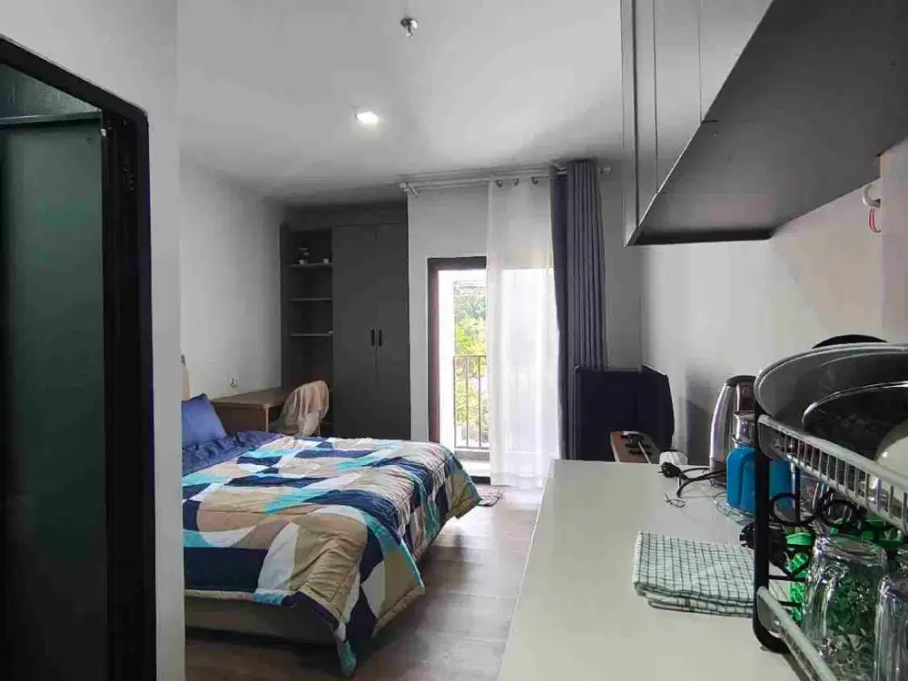 1 unit AZURE SUIT Apartment