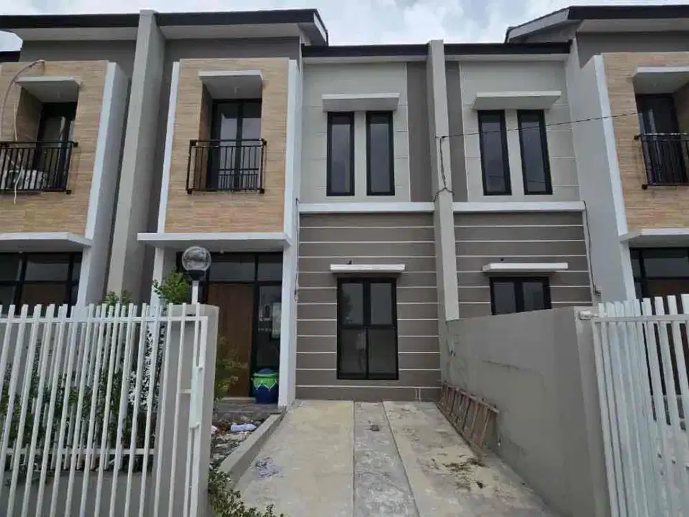 Dijual rumah tambak alana regency tambak oso dekat kampus upn