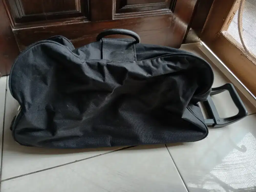 Tas Koper Duffle (travel bag) dengan roda dan trolley