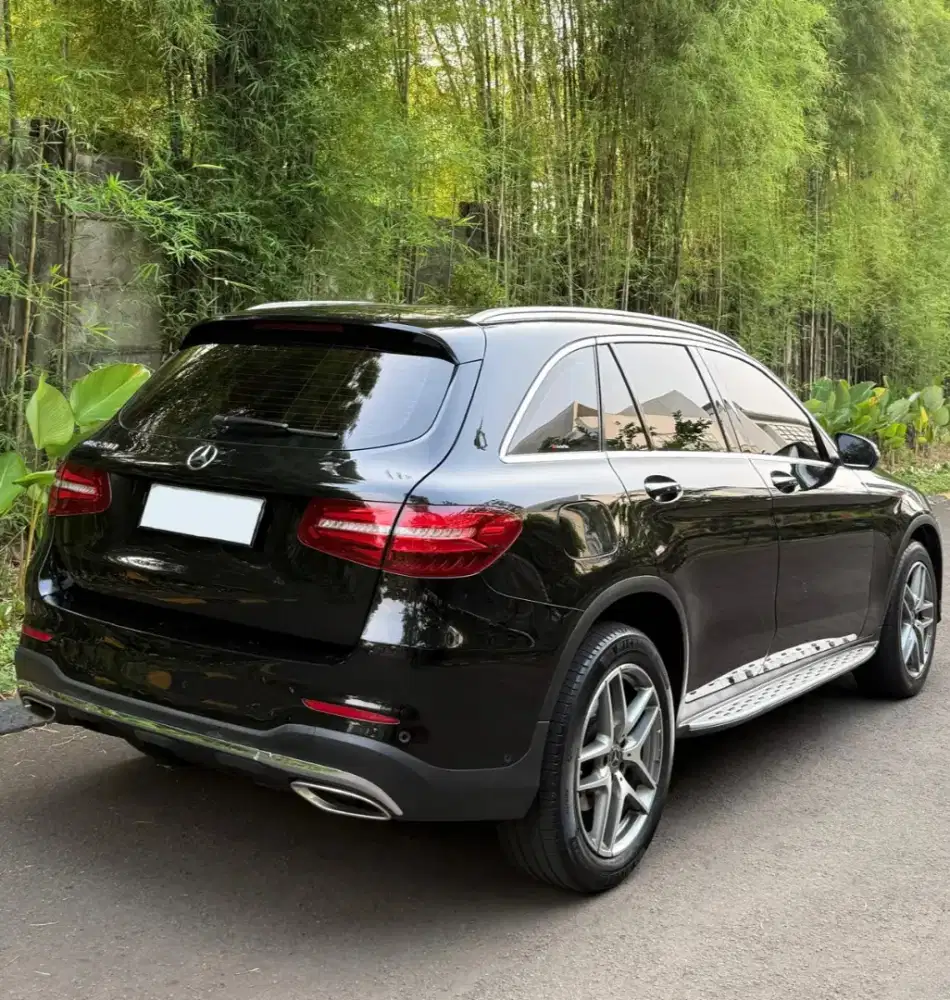 MURAH CASH. Mercedes Benz GLC200 AMG 2019 glc 200 x3 2018 glc250