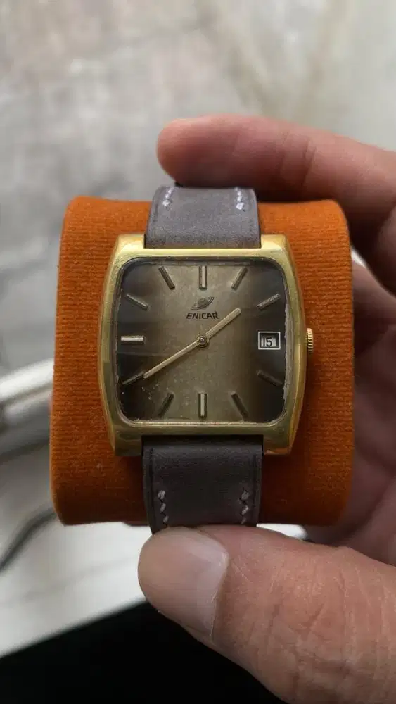 Jam tangan enicar vintage