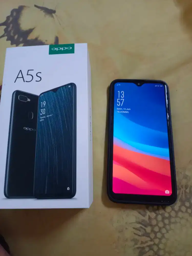 DIJUAL HP 4G OPPO A5S RAM 3/32