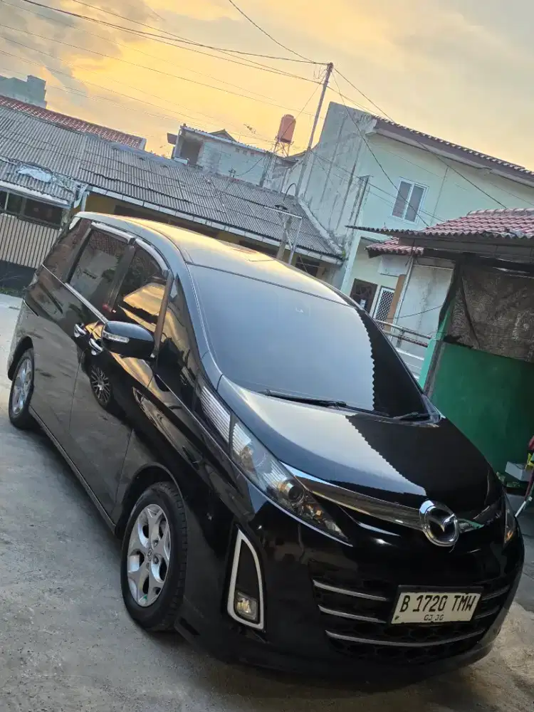Mazda Biante Matic Hitam 2012