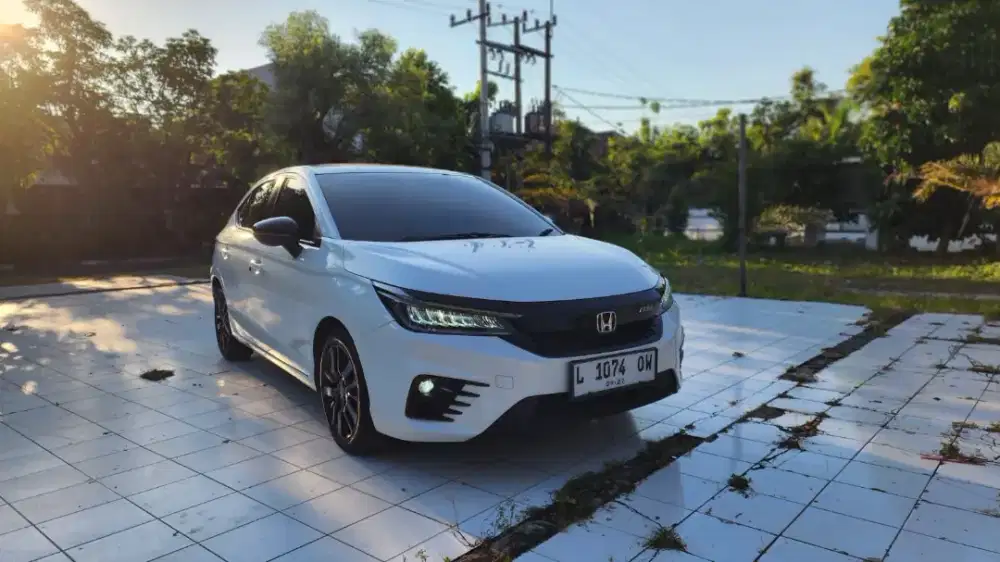 Honda City Hatchback RS 1.5 AT LOW KM Tahun 2021 Siap Pakai