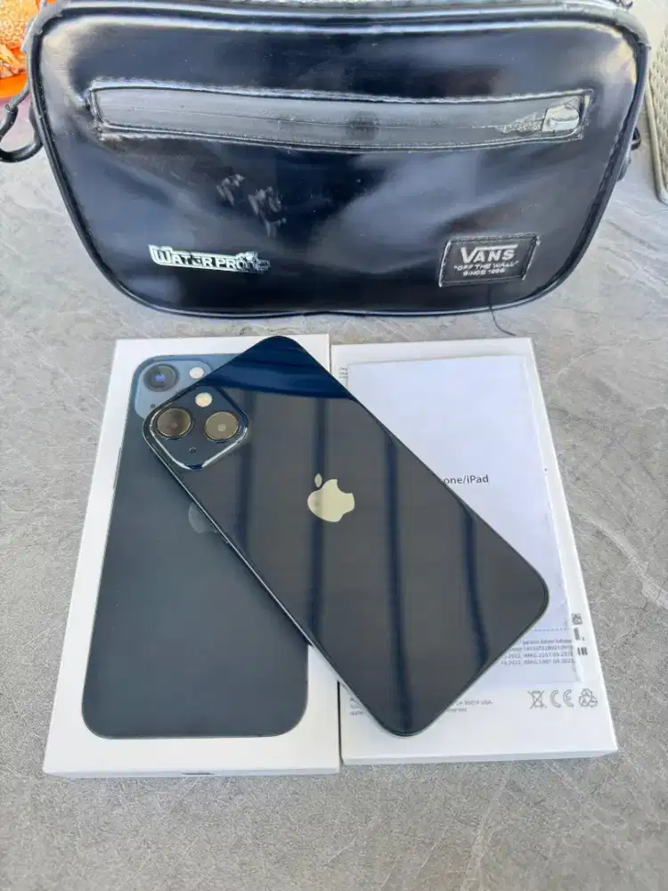 iPhone 13 128gb (Midnight) iBox