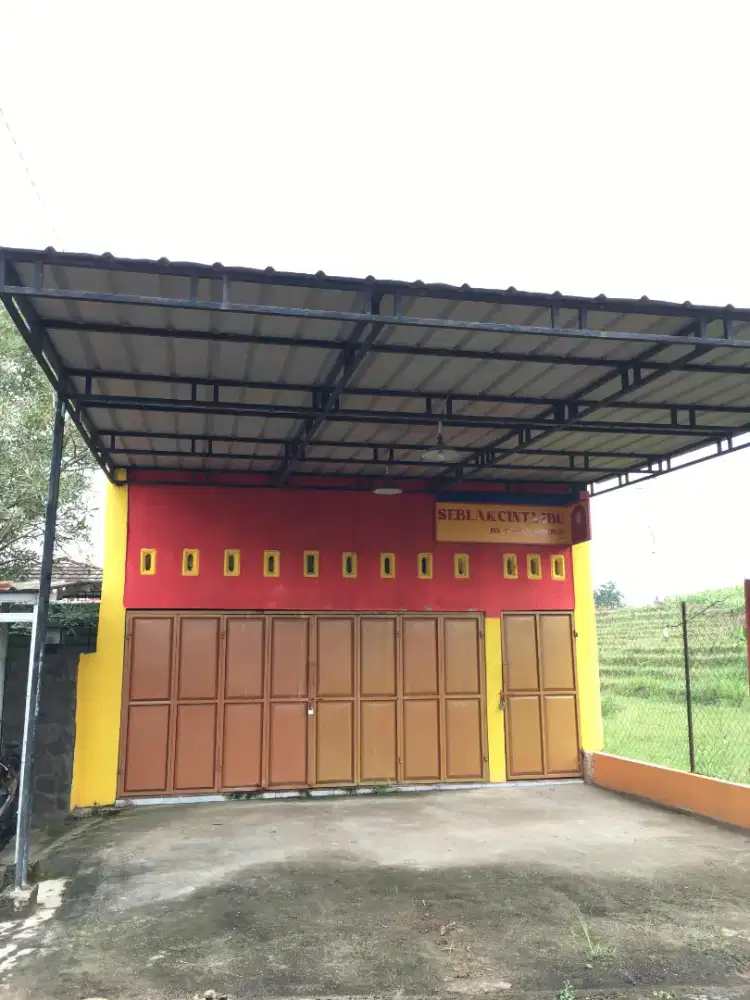 DISEWAKAN RUKO PERTAHUN