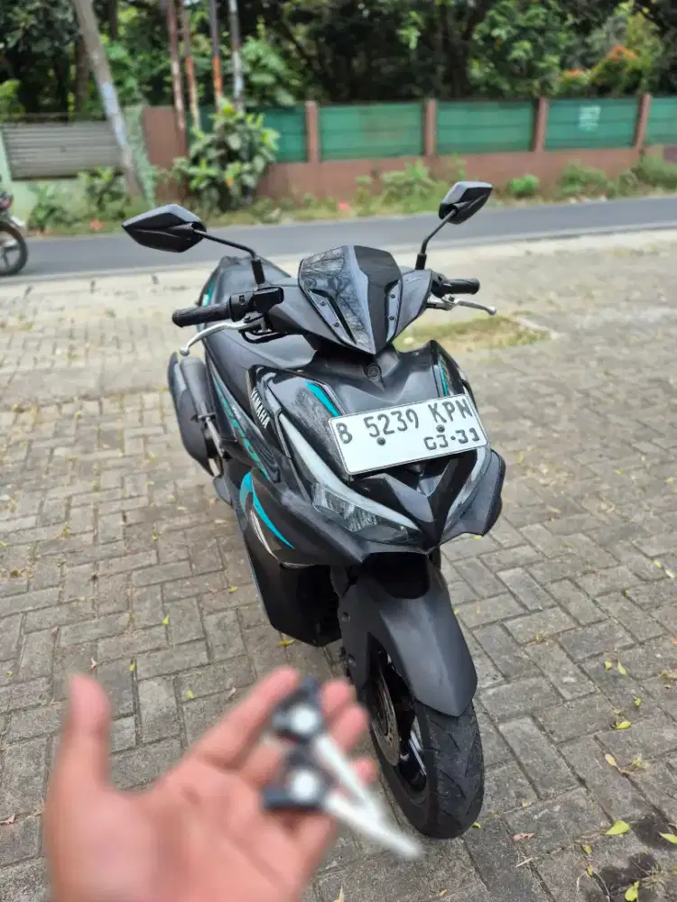 Dijual Yamaha aerox new 155 tahun 2021 KM low pajak hidup