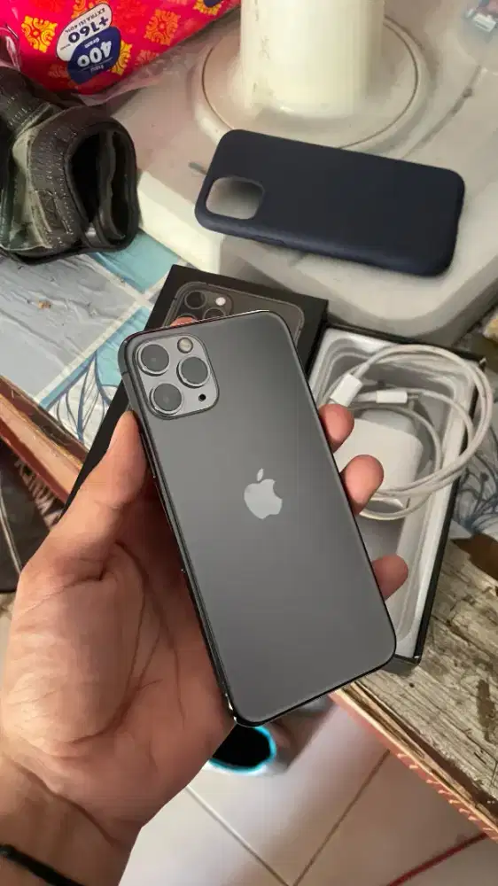 iPhone 11 Pro 256 Good Condition