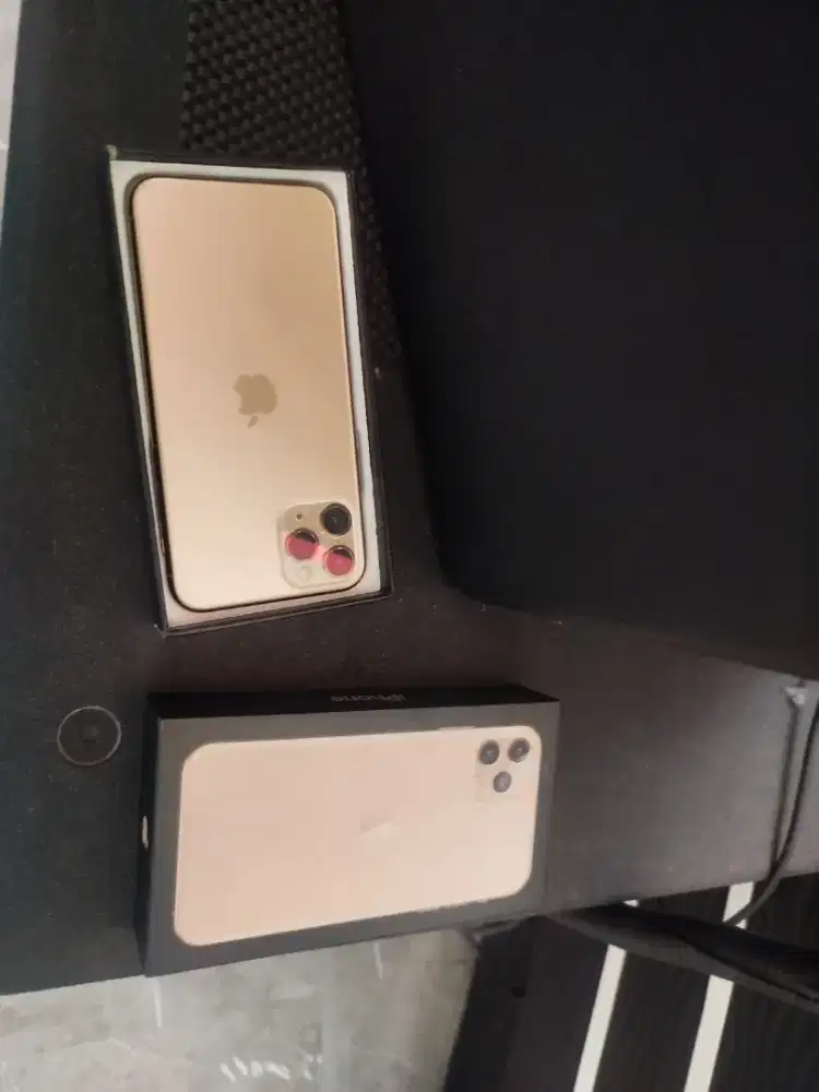 iPhone 11 pro 256gb lengkap acc