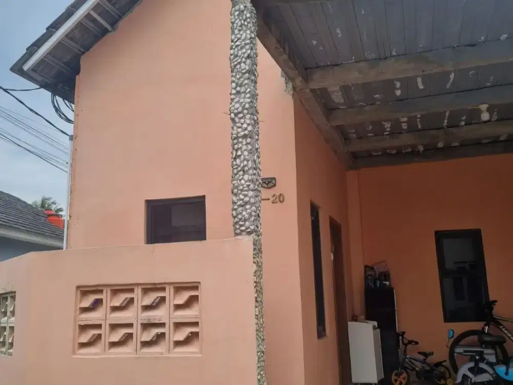 DIJUAL RUMAH POSISI HOOK DAERAH BOJONGSOANG BANDUNG STT TELKOM TOL BUAH BATU
