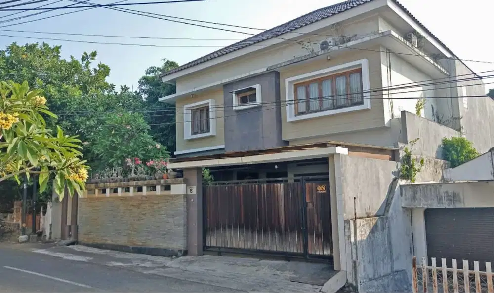 Dijual Cepat Rumah Megah di Gombel Permai Raya Banyumanik Semarang