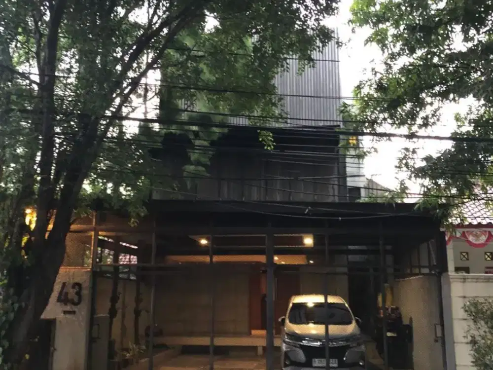 Rumah 3 Lantai + Basement Dijual di Rasamala Raya Menteng Dalam Tebet