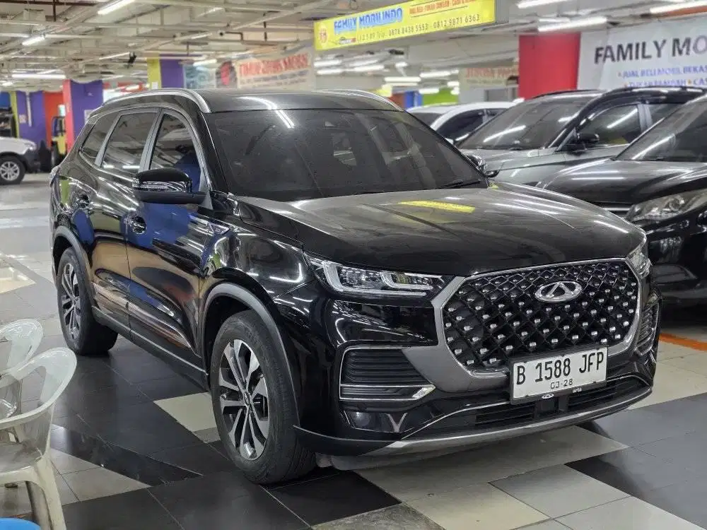 Chery Tiggo 8 Pro Premium 2023 Hitam