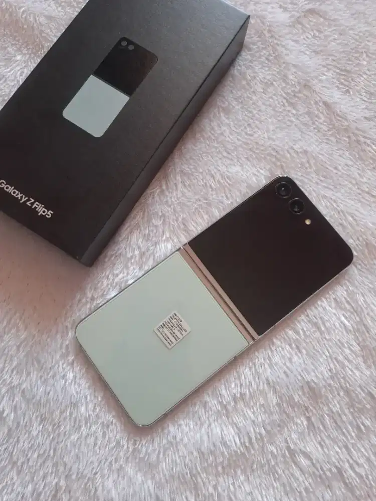 samsung z flip 512gb fullset mulus