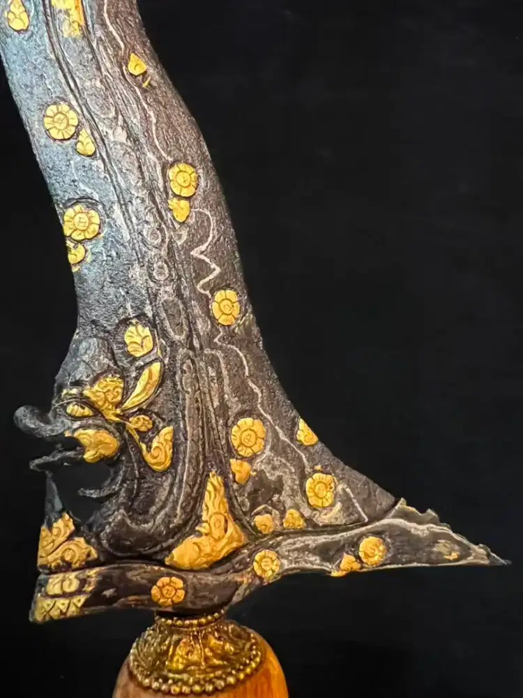 Keris Pusaka Nogo Sosro Kinatah